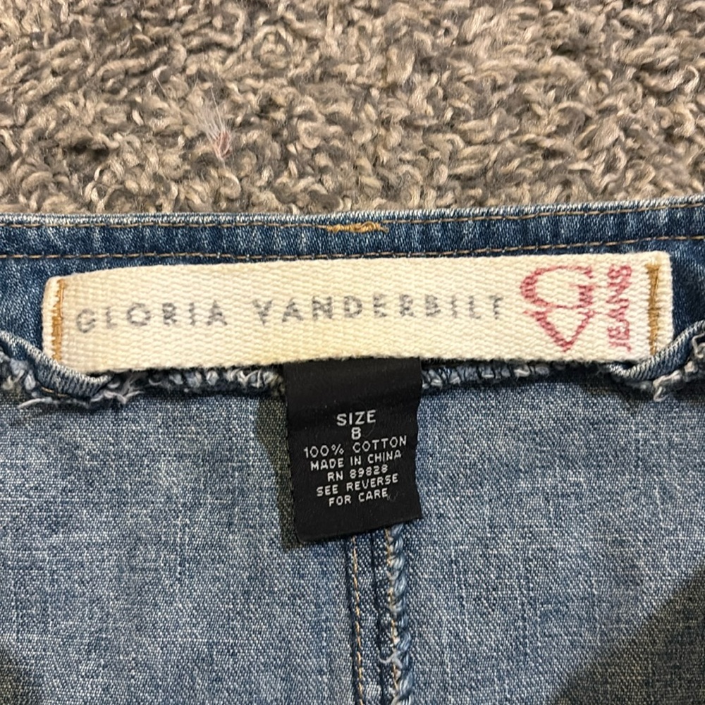 Denim button down skirt, adjustable belt & has deep - Picture 2 of 8